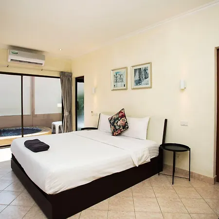 Avoca Pool Villas Pattaya Room photo