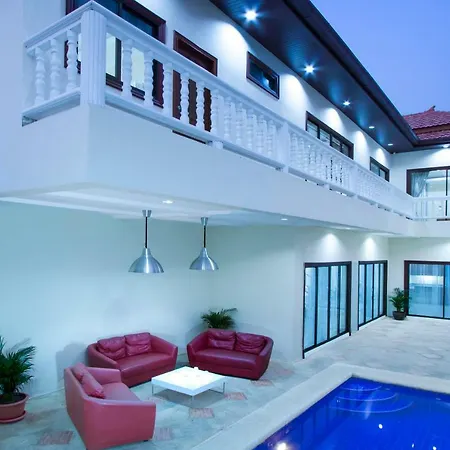 Avoca Pool Villas Pattaya Exterior photo