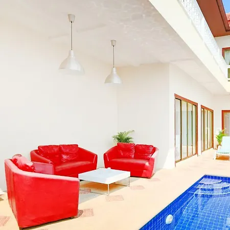 Avoca Pool Villas Pattaya Exterior photo