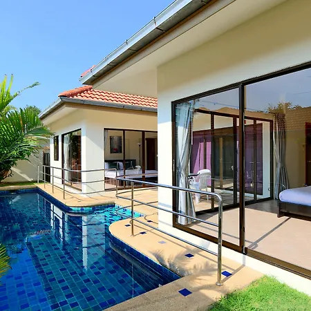 Avoca Pool Villas Pattaya Exterior photo
